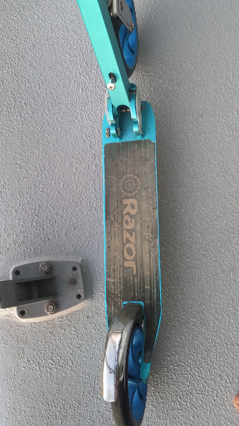 Razor Scooter - Blue - photo 4