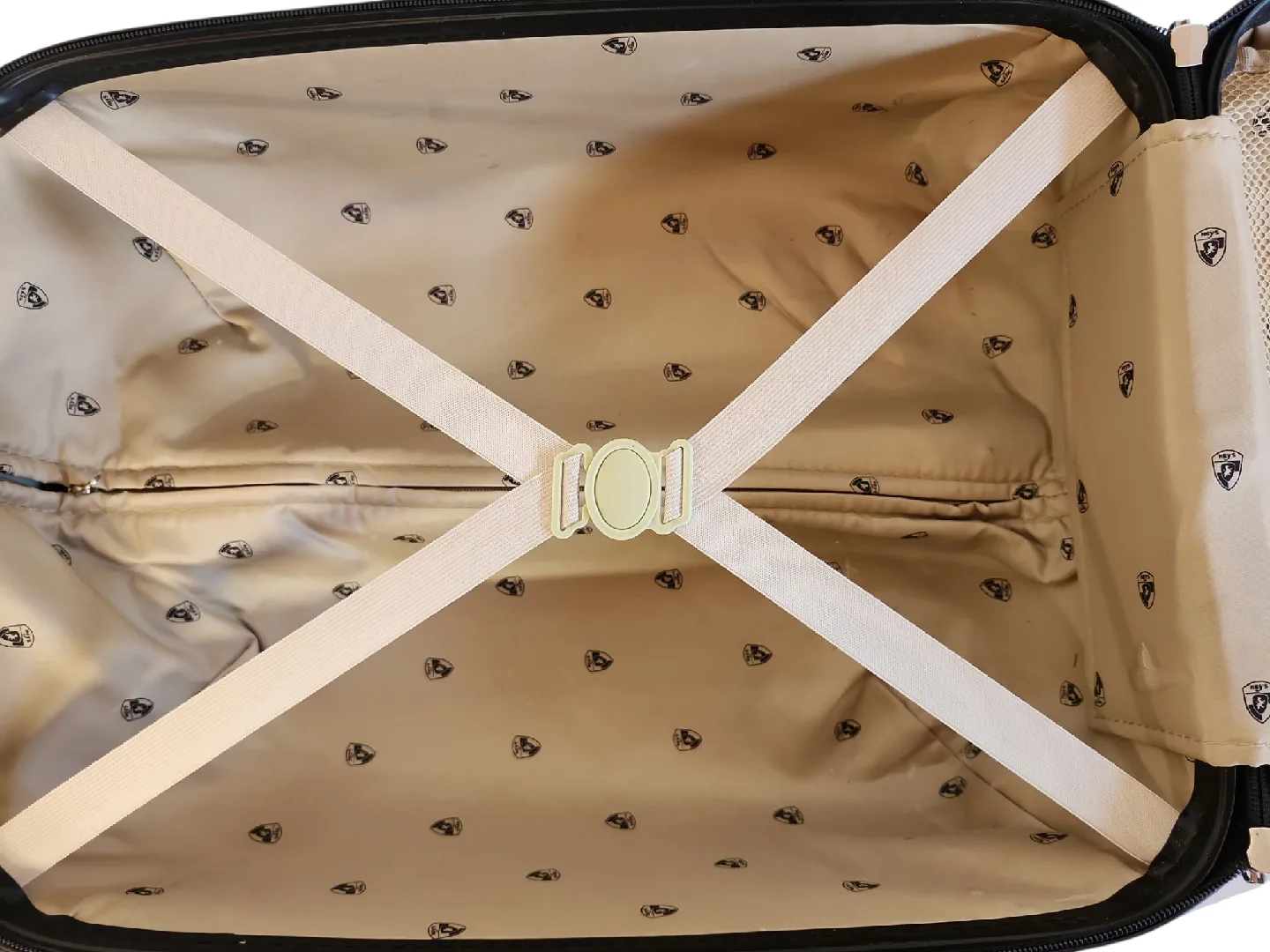 Heys Carry-On Luggage Rolling light weigh image indicator(5)