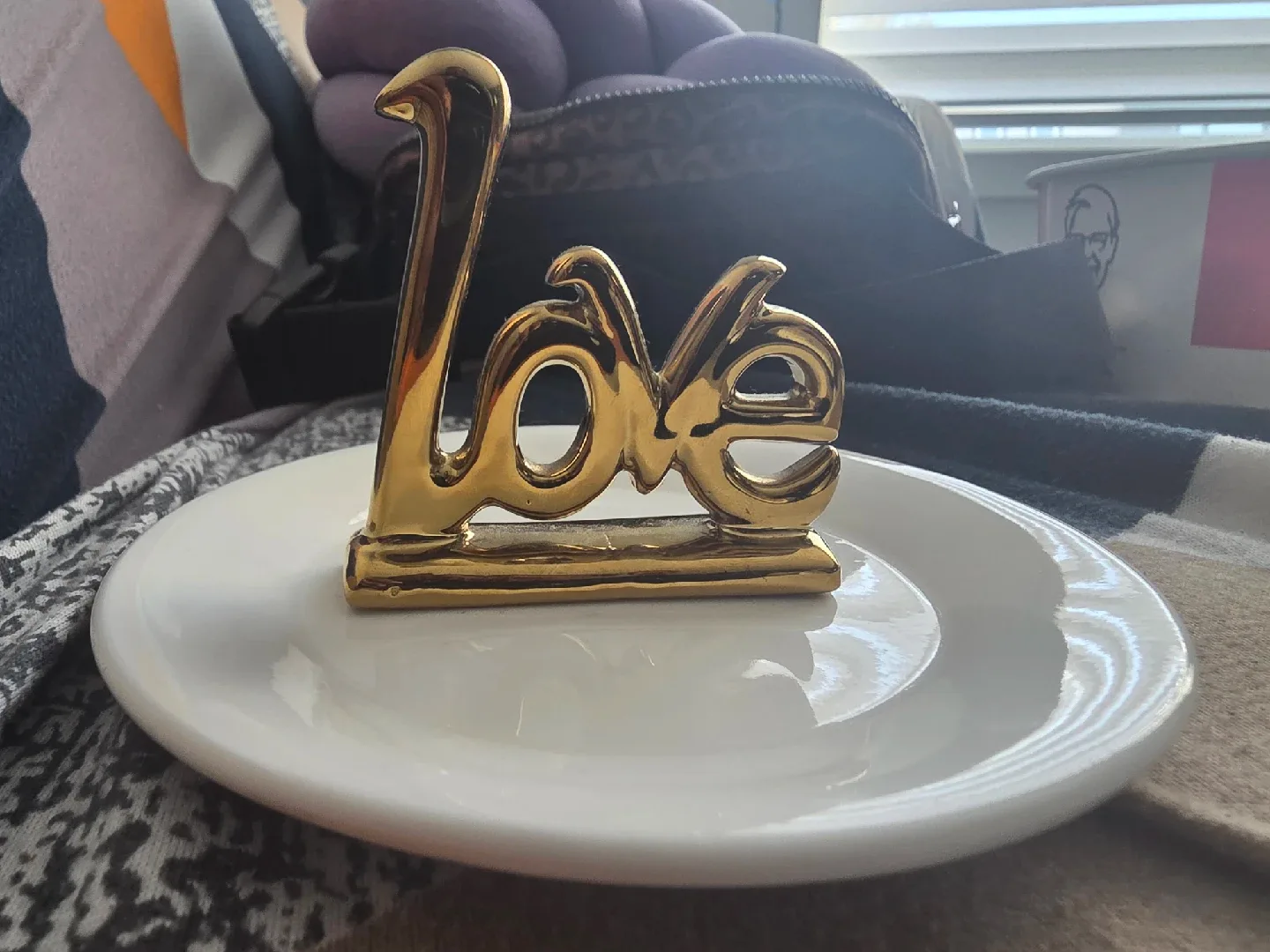 Gold LOVE Decor/Jewelry Holder image indicator(3)