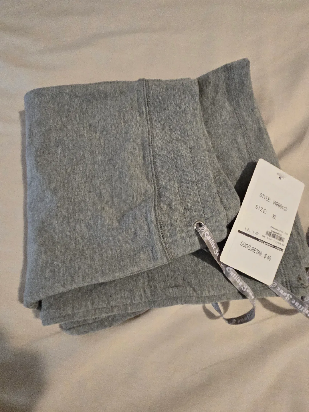 🥕 Outfitters Grey Sweatpants - Size XL thumbnail