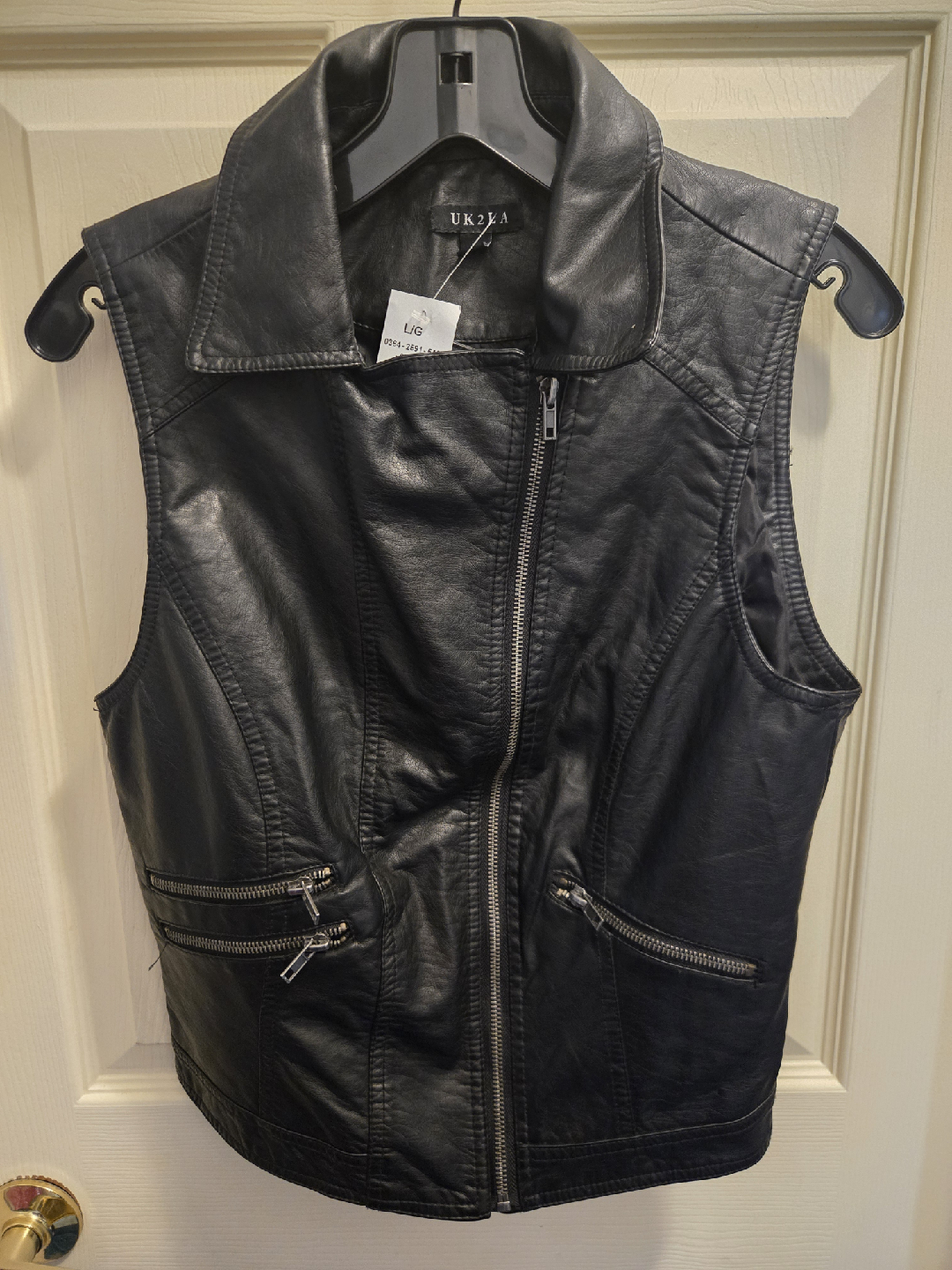 UK2LA Black Faux Leather Vest - Size L/G