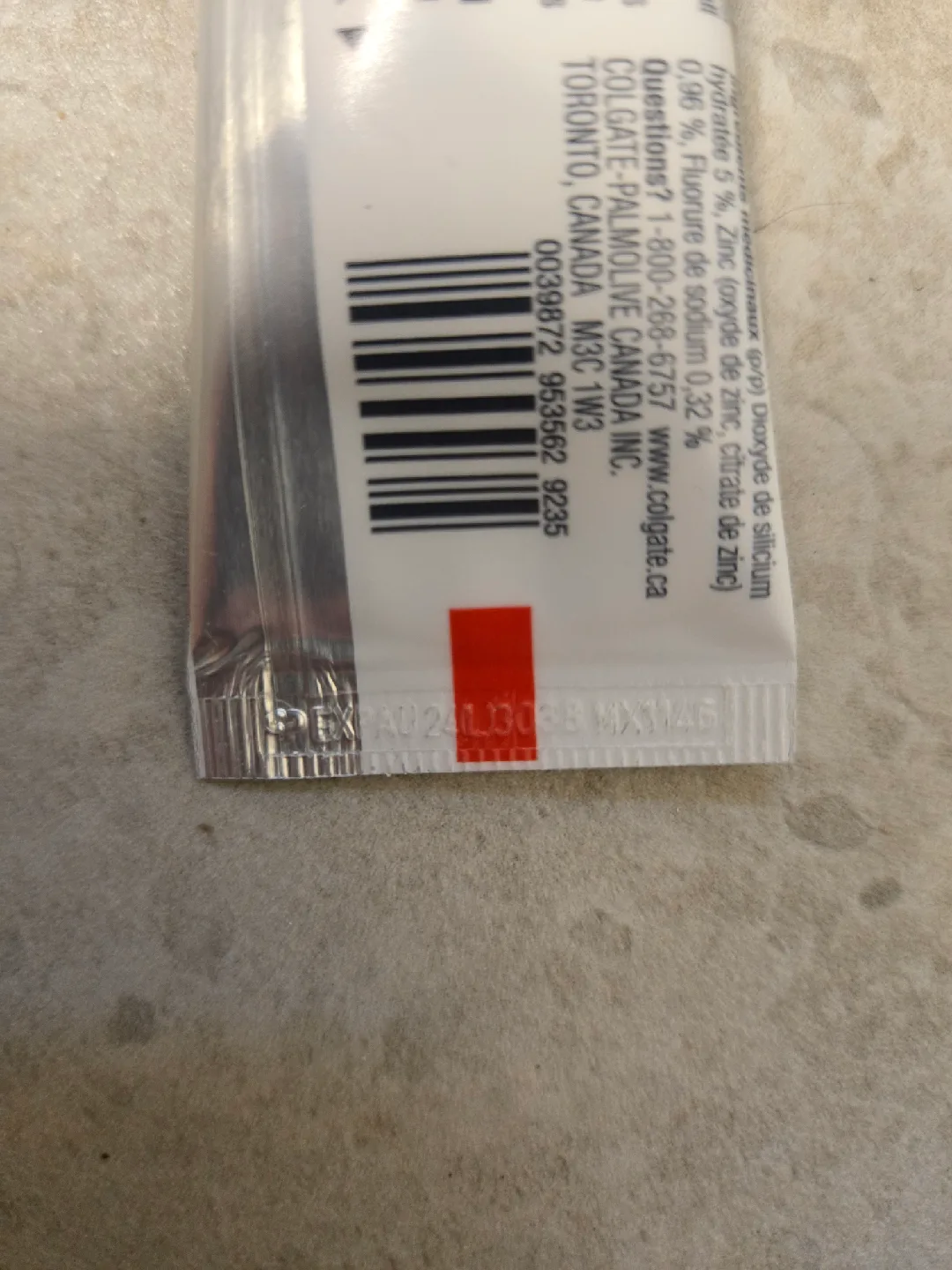 Free Toothpaste bundle: Crest, Colgate, Hello- expired image indicator(3)