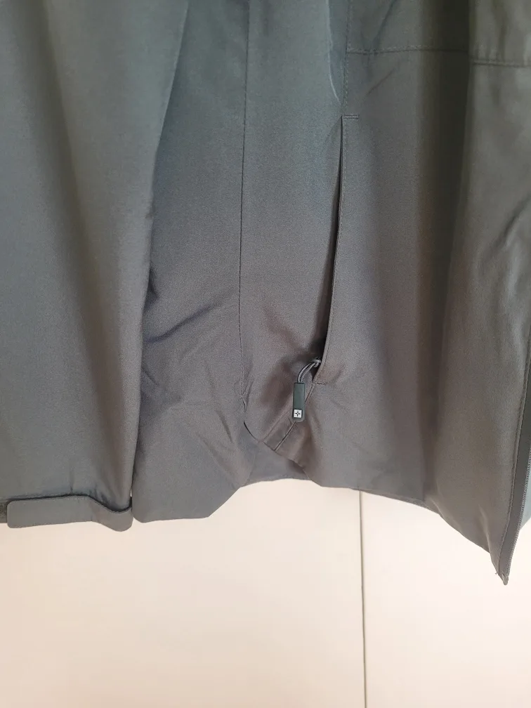 Mountain Warehouse Waterproof Jacket image indicator(8)