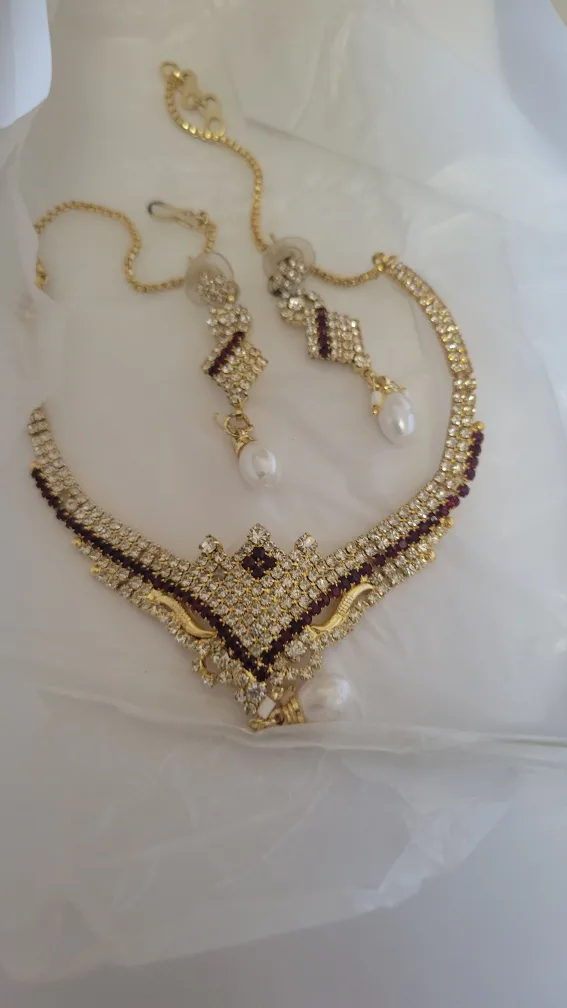 Trishul Collection Necklace and Earring Set image indicator(3)