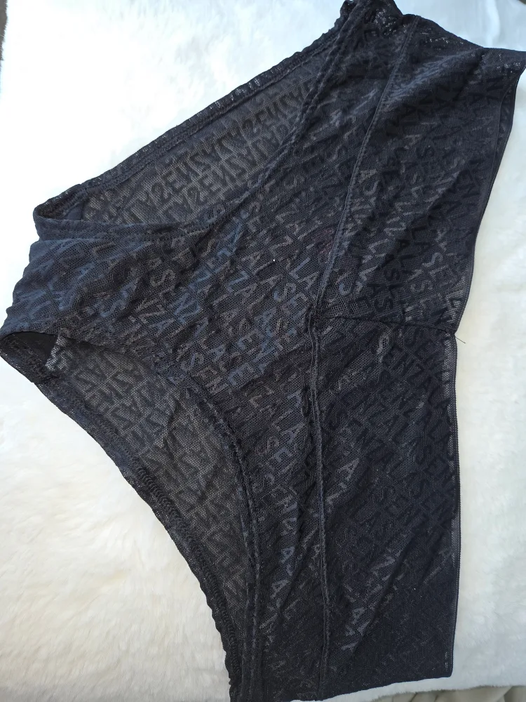 undies image indicator(5)