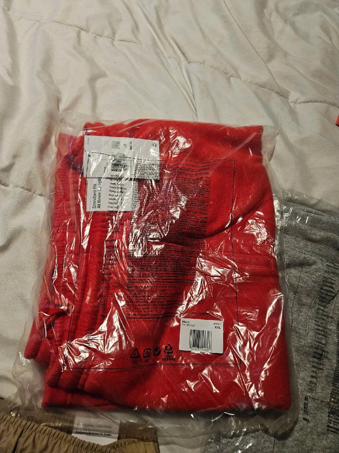 New Nike Standard Fit Above Knee Length Shorts image indicator(7)