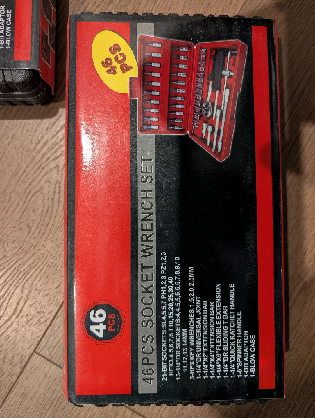 Home and Automotive Repair Tools 46-Piece Socket Wrench Set image indicator(2)