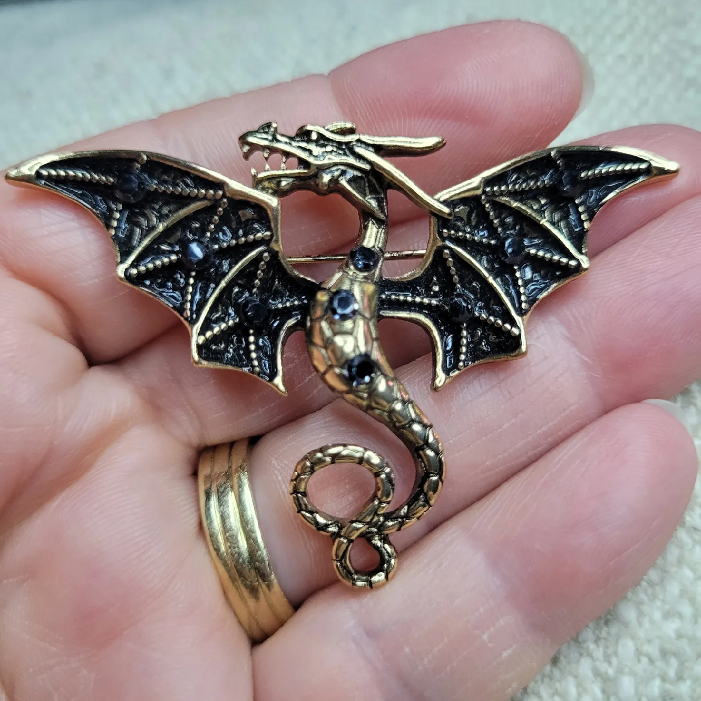 Flying Dragon Fashion Brooch Brand New without Tags thumbnail
