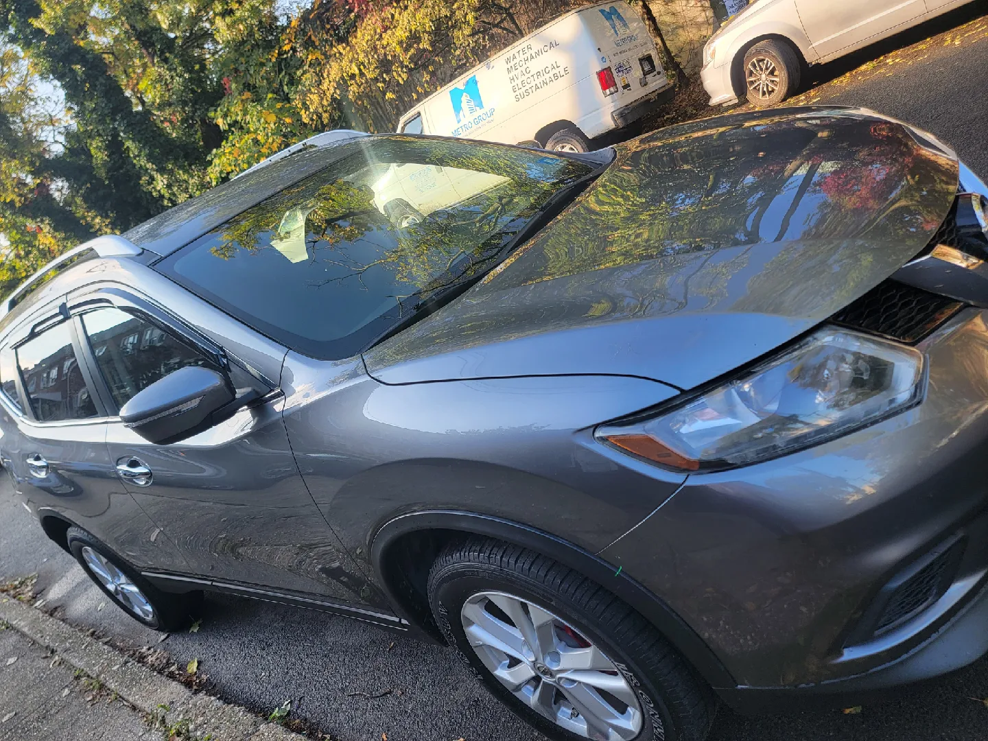 Nissan Rogue  - Gray image indicator(3)