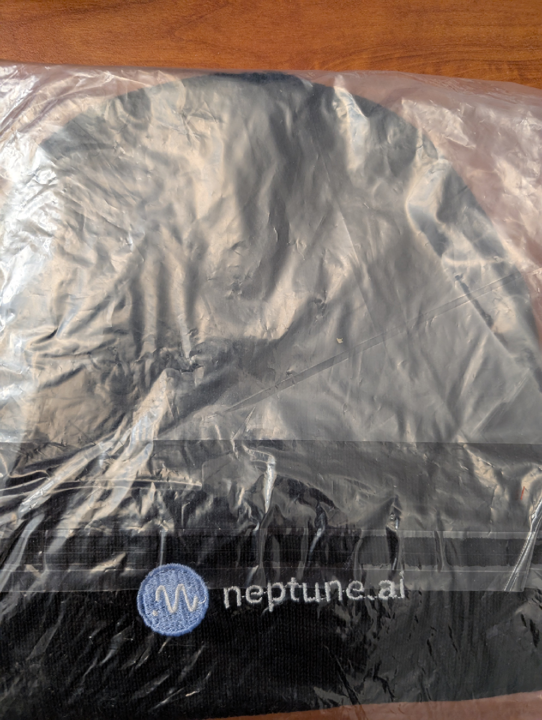 Brand New Beechfield Neptune.ai Black Cuffed Beanie - photo 2