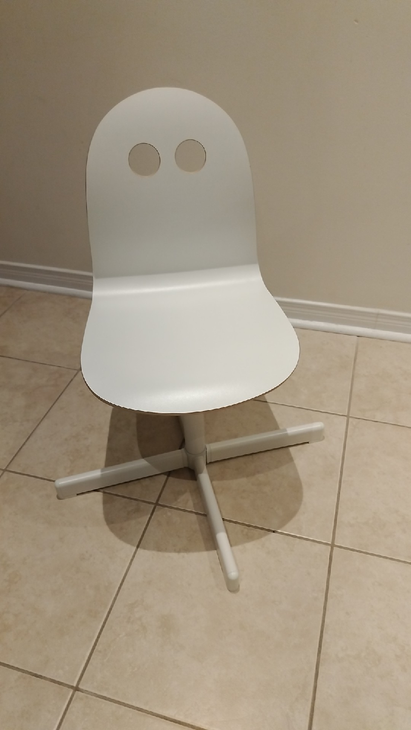 Ikea white swivel chair VALFRED / SIBBEN