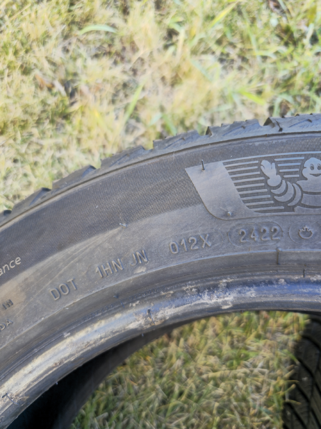 Michelin X-Ice Snow Tire 225/55R19 - photo 4