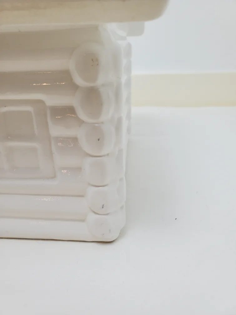 White Ceramic Log Cabin Cookie Jar 🧡 image indicator(5)
