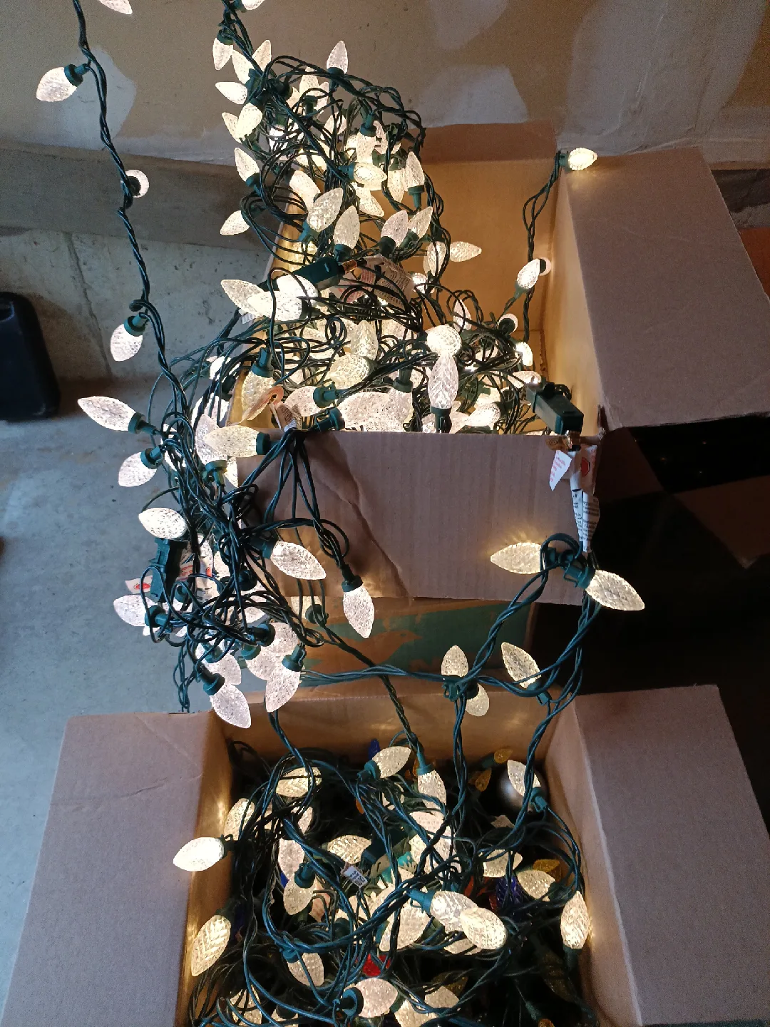 Vintage Christmas String Lights - Multi-Color image indicator(5)