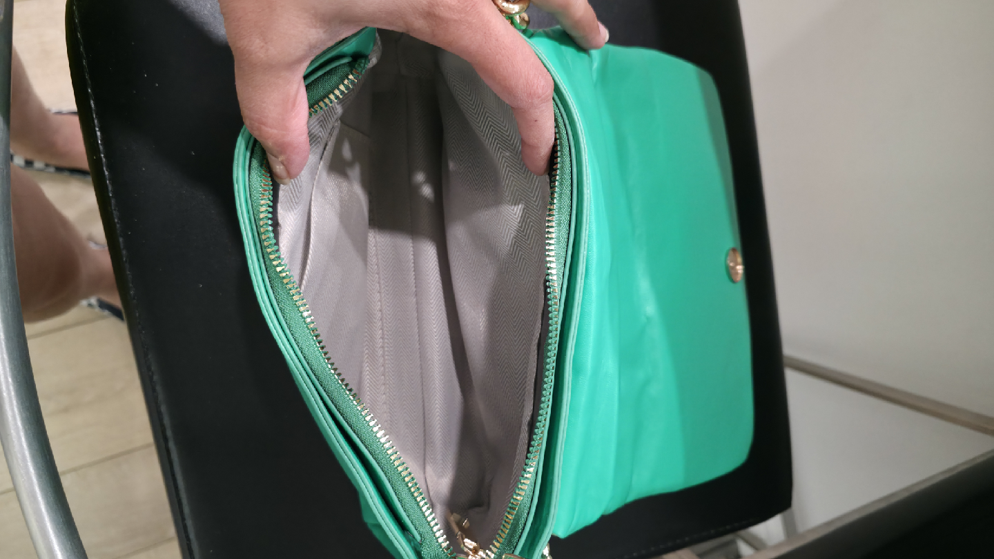 Green Quilted Chain Bag - photo 2