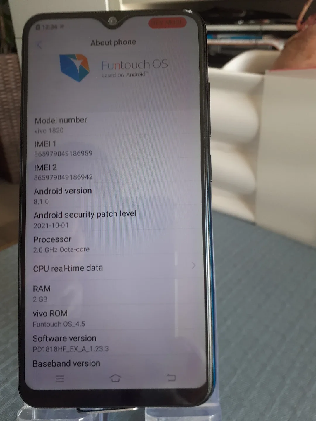 Vivo 1820 Smartphone - Blue Gradient image indicator(4)