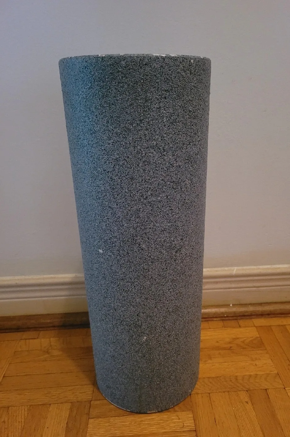 🥕 Grey Flower Vase thumbnail