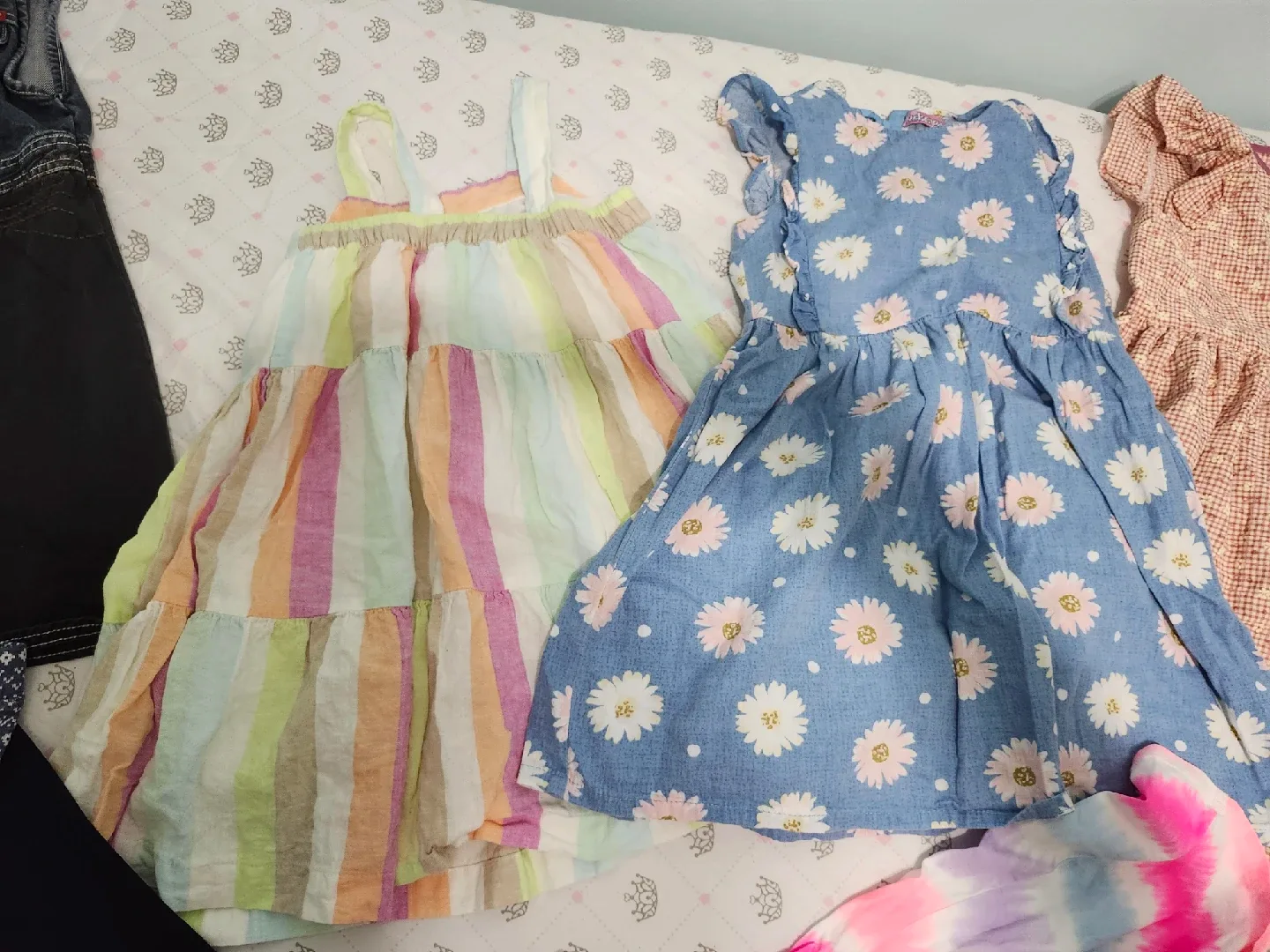 Beautiful Girls' Dresses - Various Styles  age 5 to 7 image indicator(3)