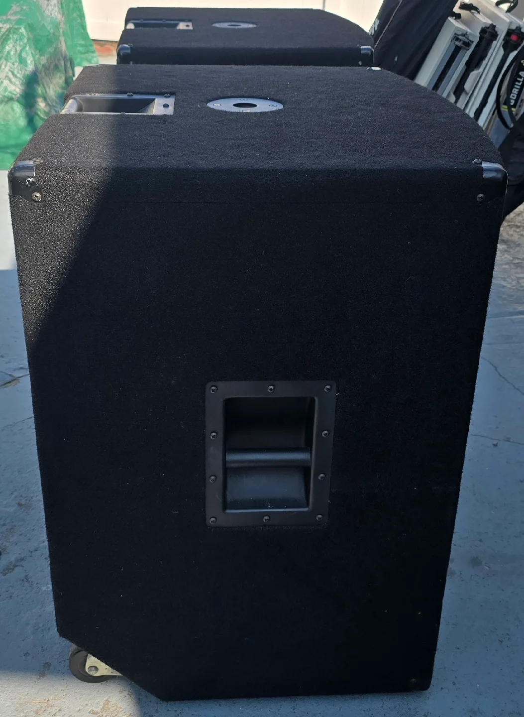 Yorkville e152 Black Loudspeakers image indicator(10)