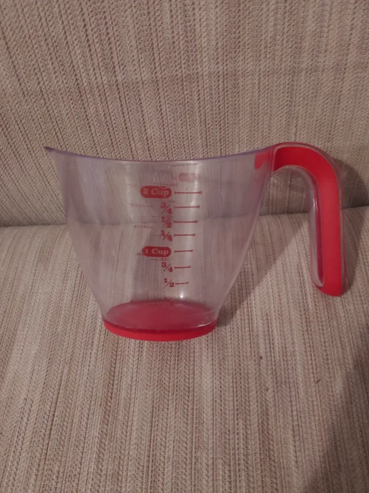 Betty Crocker 2-Cup Measuring Cup