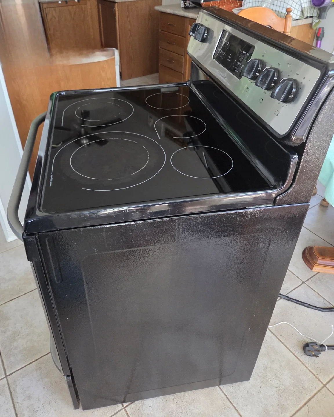 Frigidaire Electric Range Oven image indicator(2)