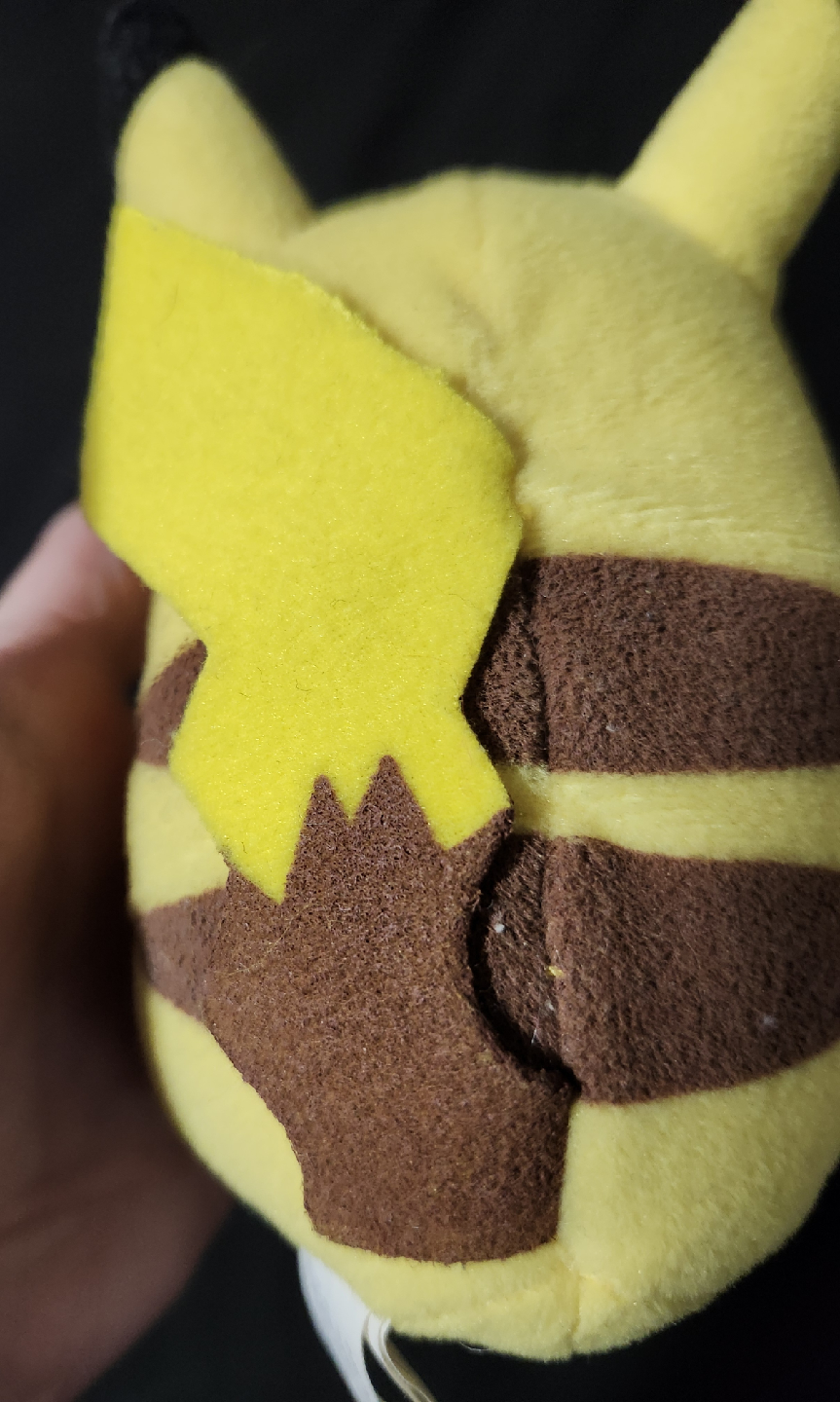 $10 pokemon Pikachu 3.5" - photo 2