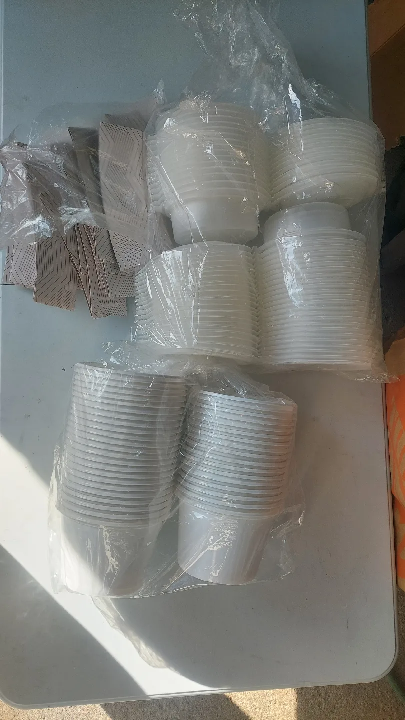 Food Containers with Lids image indicator(3)