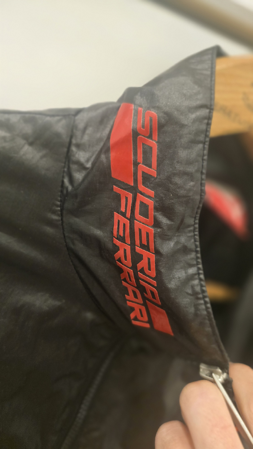 Puma Scuderia Ferrari Black Jacket - Size L - photo 5