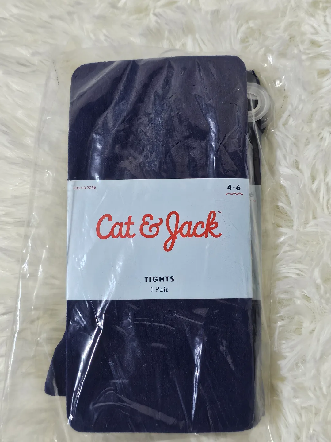 🥕Baby Clothes Bundle: Rompers, Outfits, Socks image indicator(7)