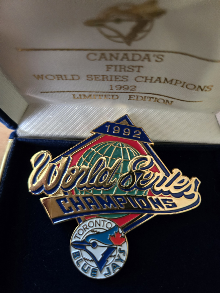 Toronto Blue Jays 1992 World Series Champions Pin!