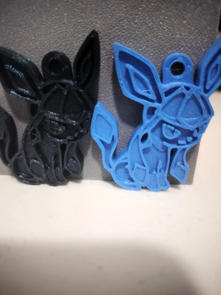 2 Glaceon Pokemon keychains