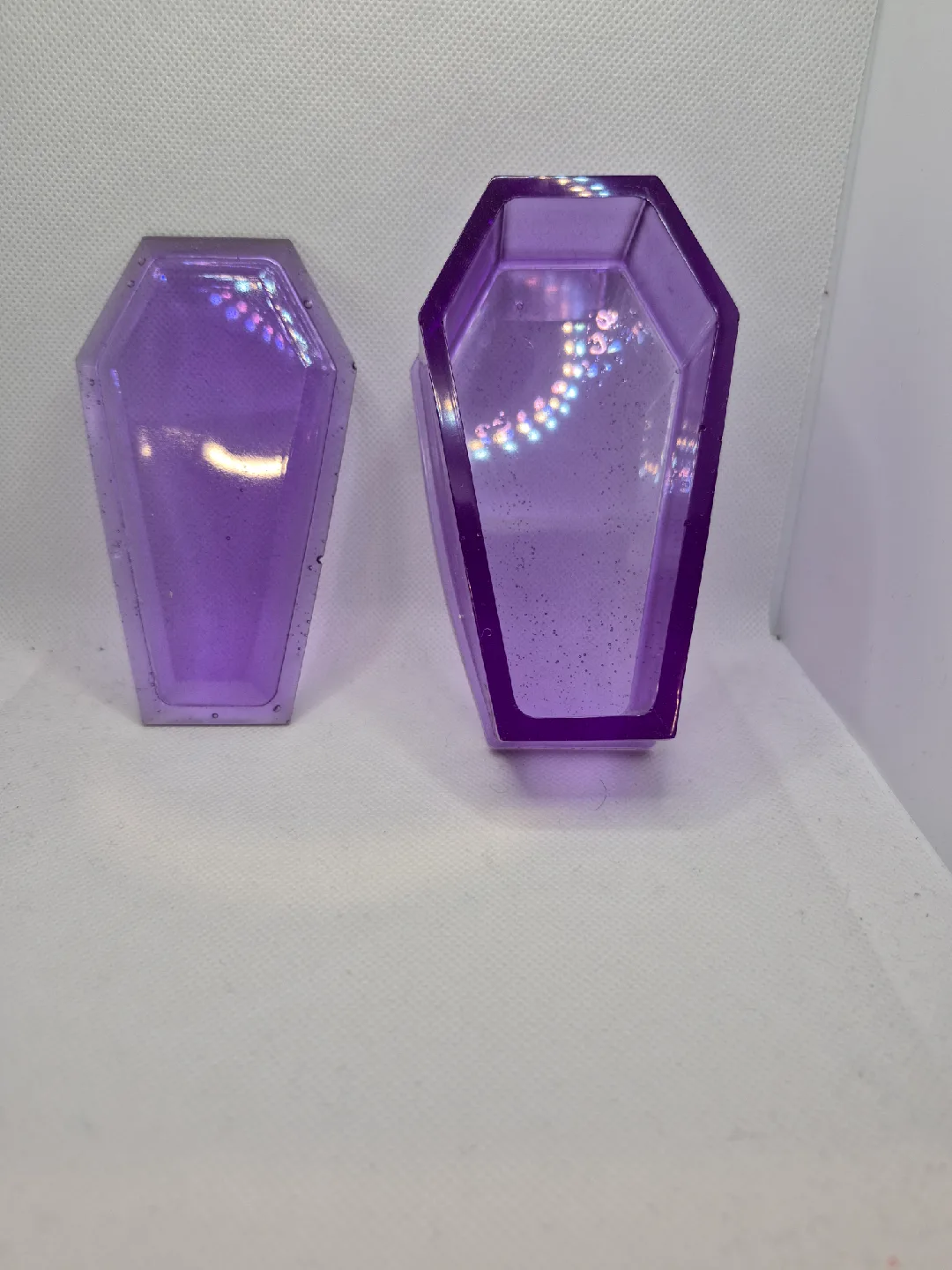Handmade Resin Coffin - Transparent Purple image indicator(3)