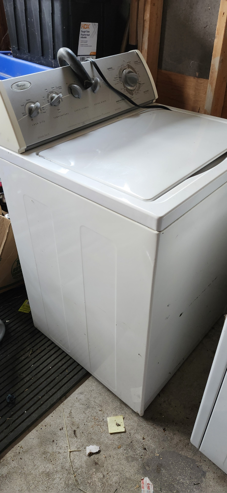 Whirlpool Ultimate Care II Washer & Dryer Set