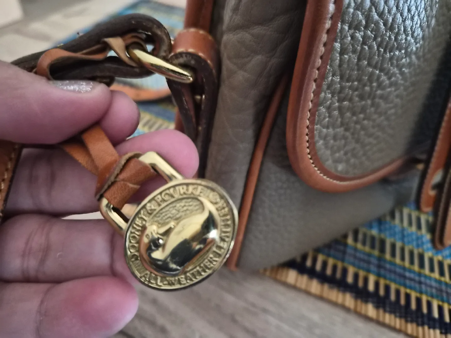 Dooney & Bourke Crossbody Bag image indicator(6)