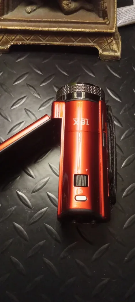 Red Camcorder 16x Digital Zoom image indicator(3)