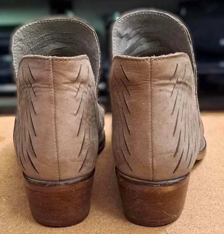 Steve Madden Genuine Leather Cutout Bootie Made in Mexico image indicator(3)