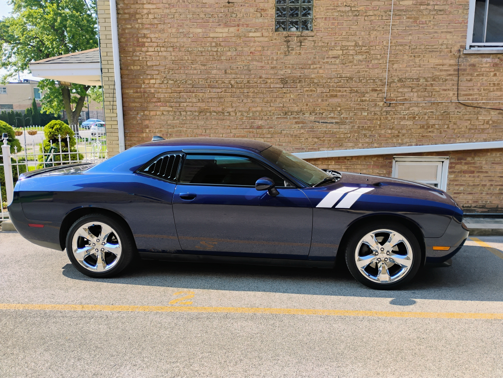 Dodge Challenger - Blue