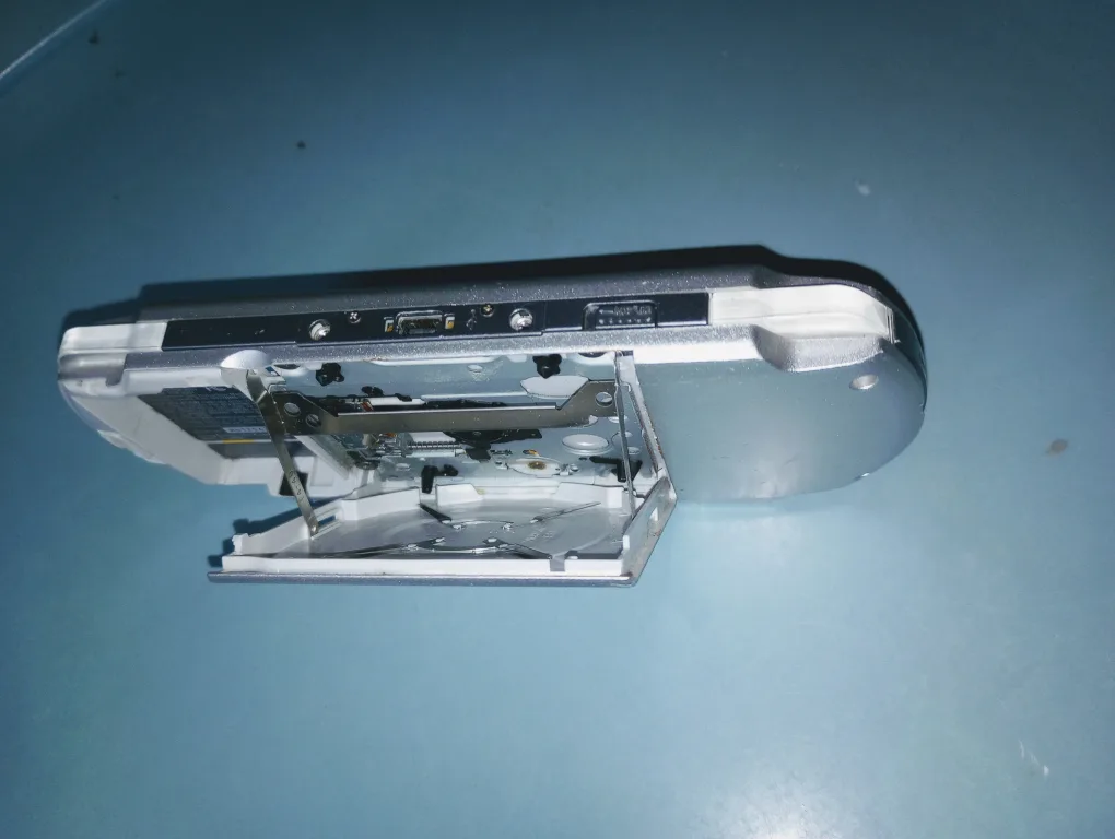 Sony PSP 3001 For parts image indicator(7)