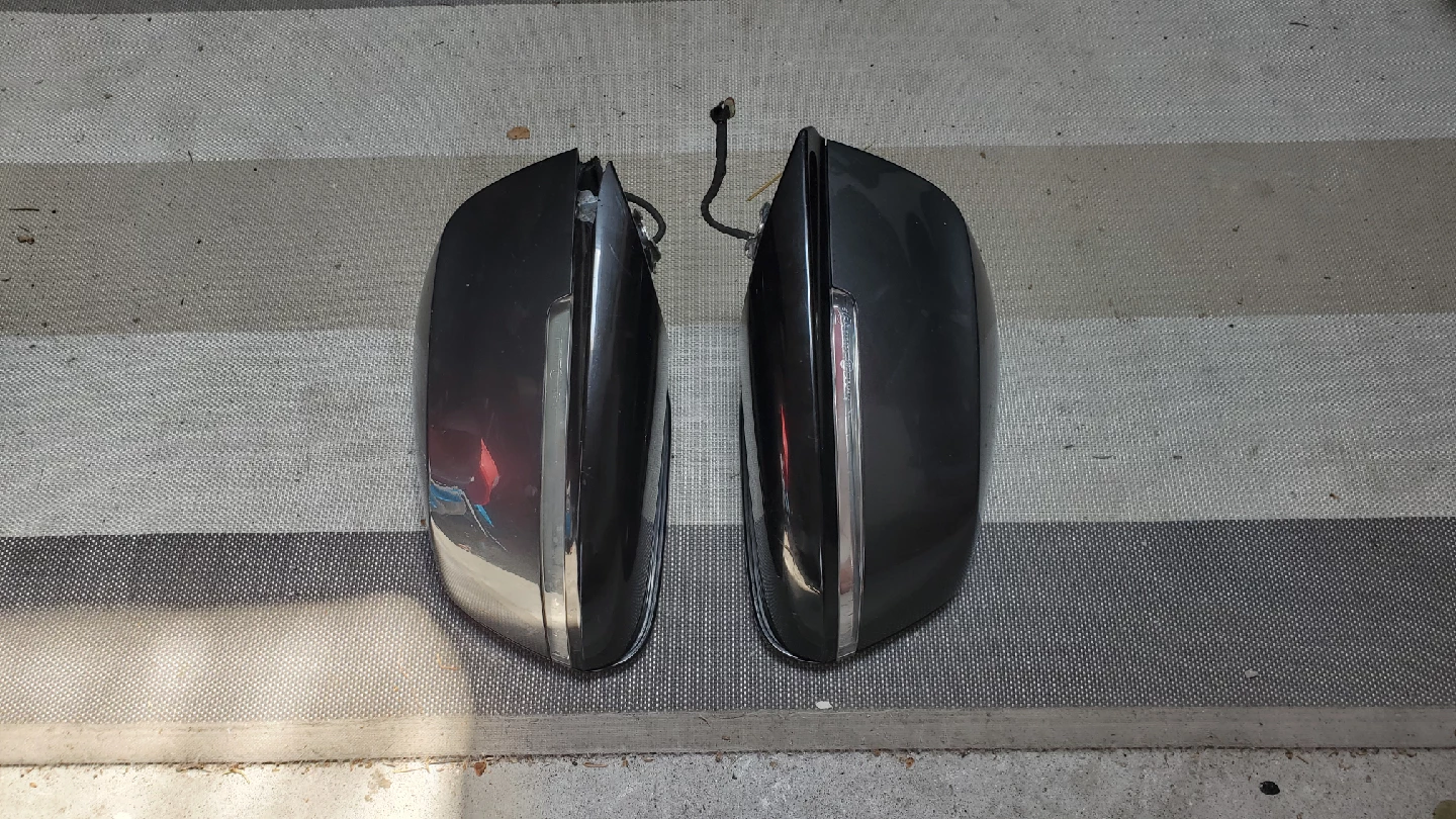 Pair of Car Side Mirrors - photo 2