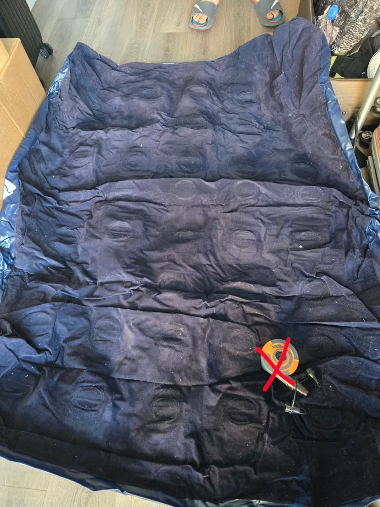 FREE inflatable Matress thumbnail