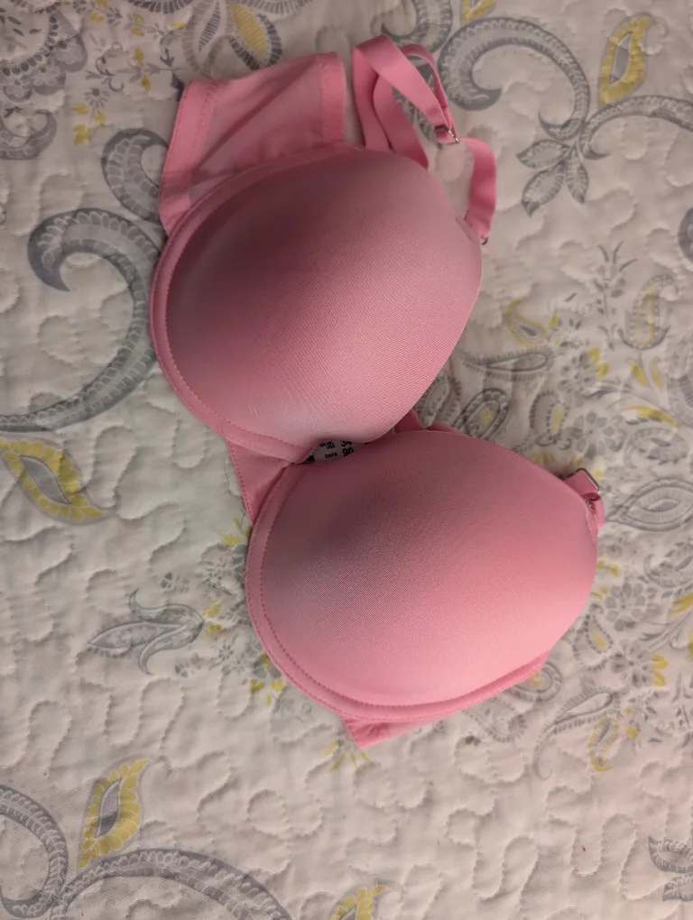Primark Cares Pink T-Shirt Bra, Size 34D image indicator(3)