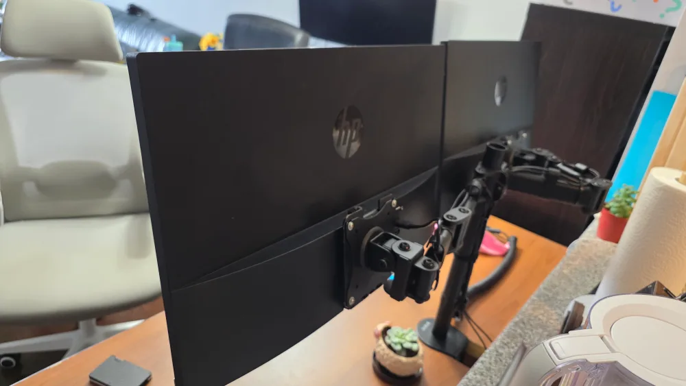 HP Monitor with Dual Monitor Stand and Table image indicator(6)