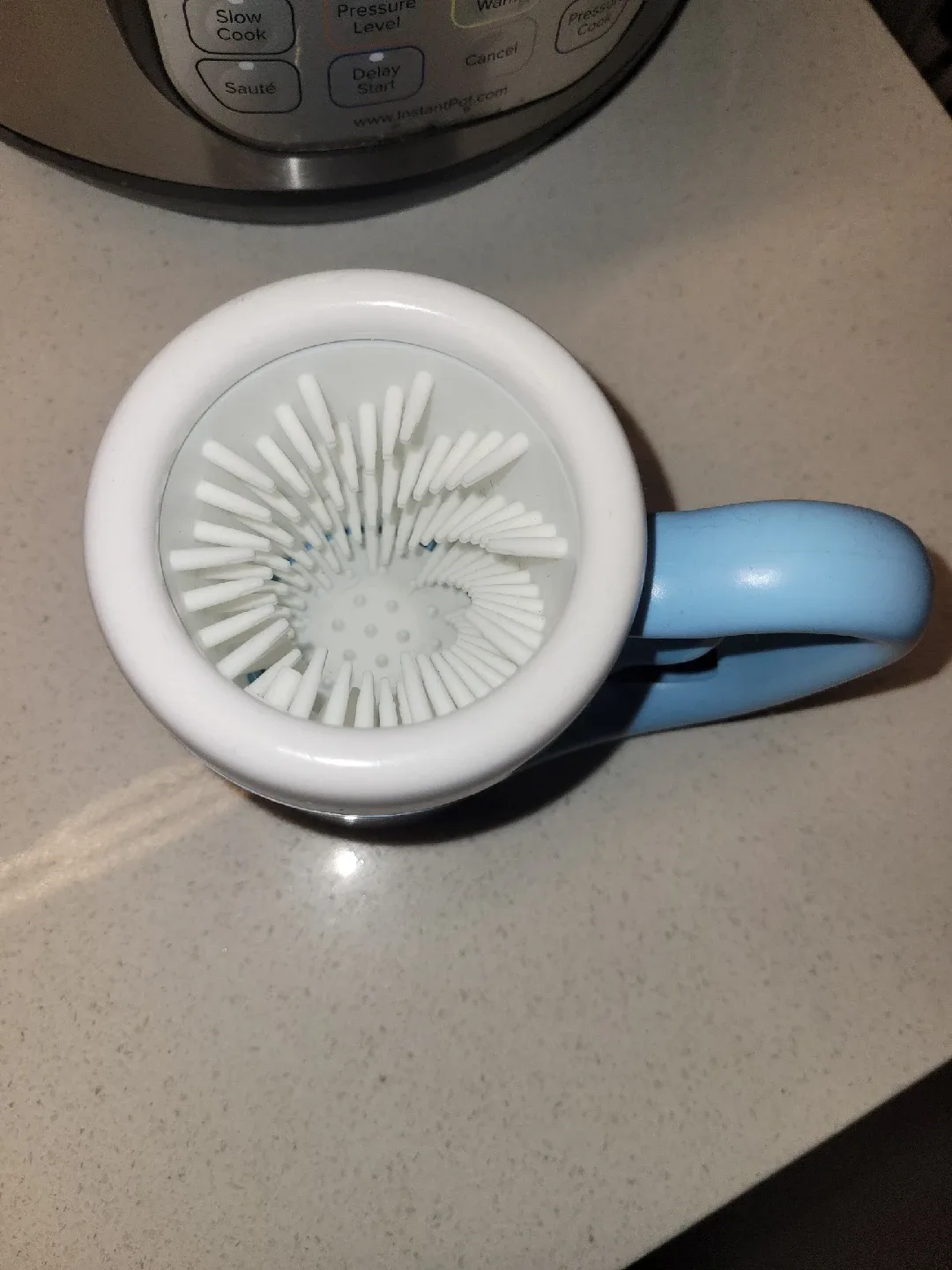 Spin Pet Paw Cleaner Cup image indicator(2)