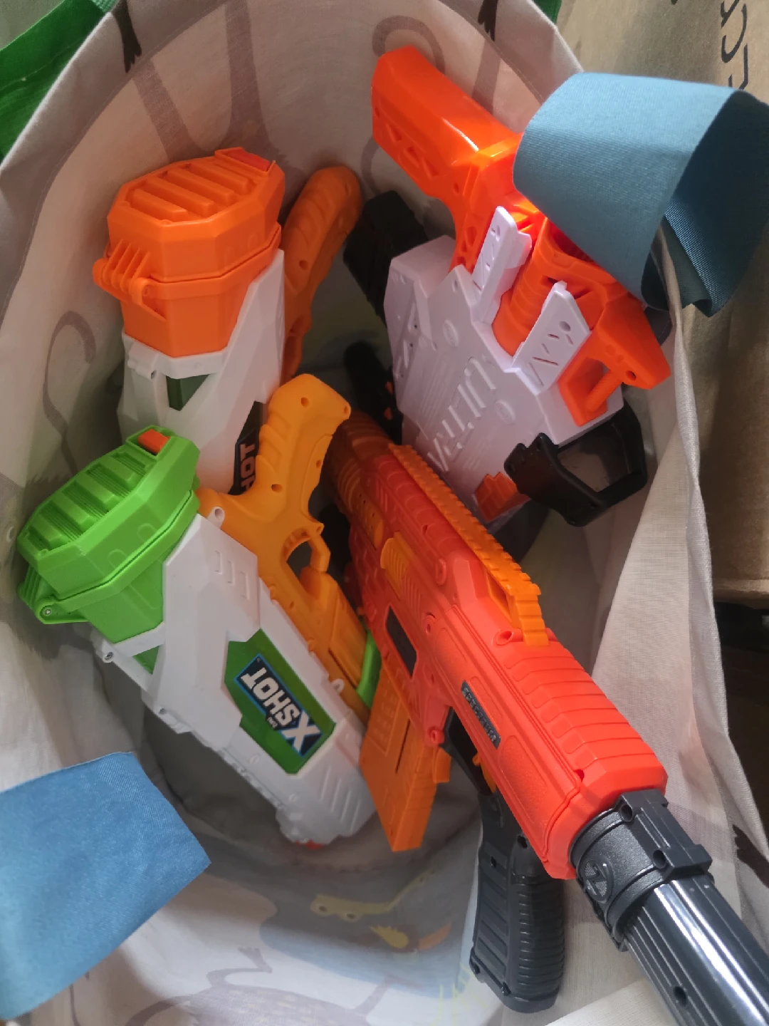 Kids X-Shot Toy Guns & Basketball Hoop and many other toys - photo 5
