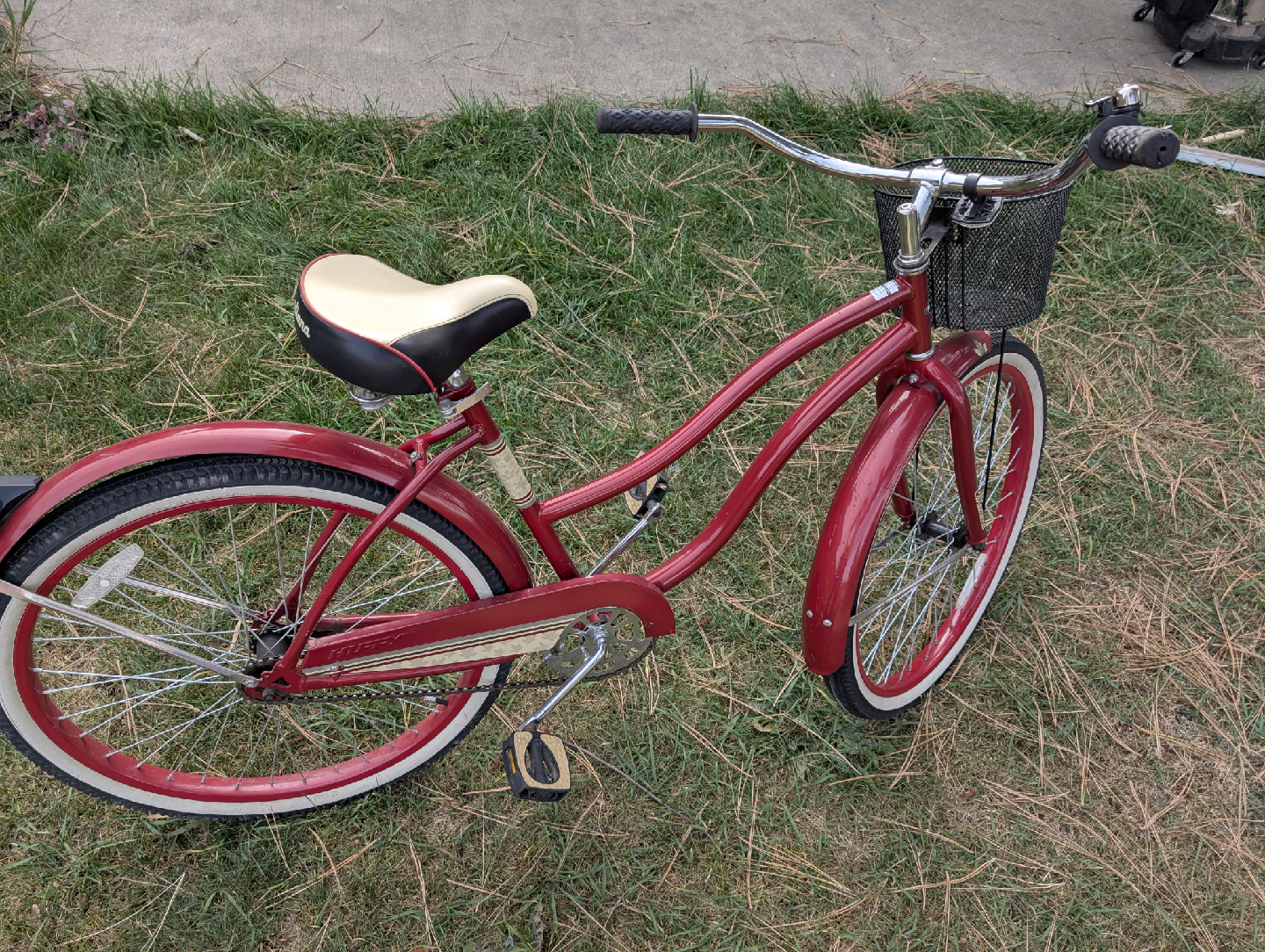 Huffy Cranbrook Women's Cruiser Bike - photo 3