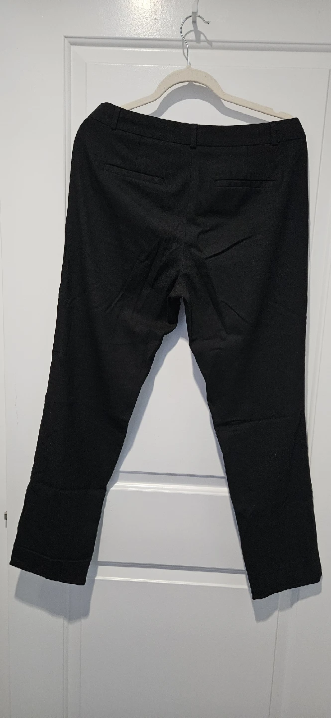 NEGOTIABLE - Banana Republic Ryan Curvy Fit Black Pants - Size 6 - photo 3