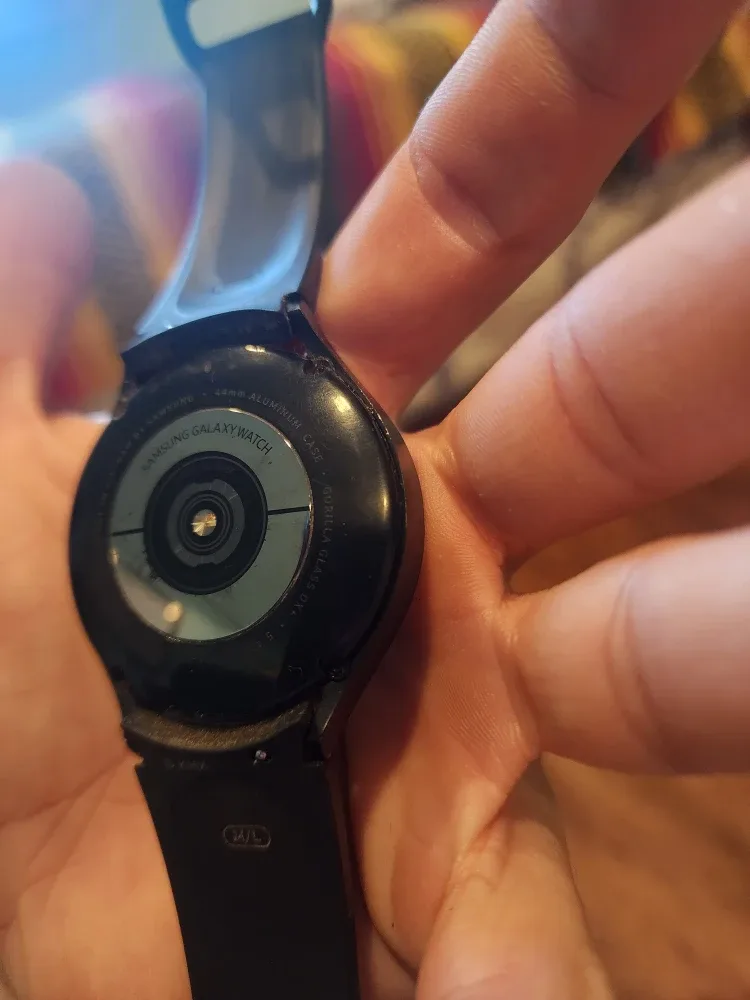 Samsung Galaxy Watch 4 44mm image indicator(2)