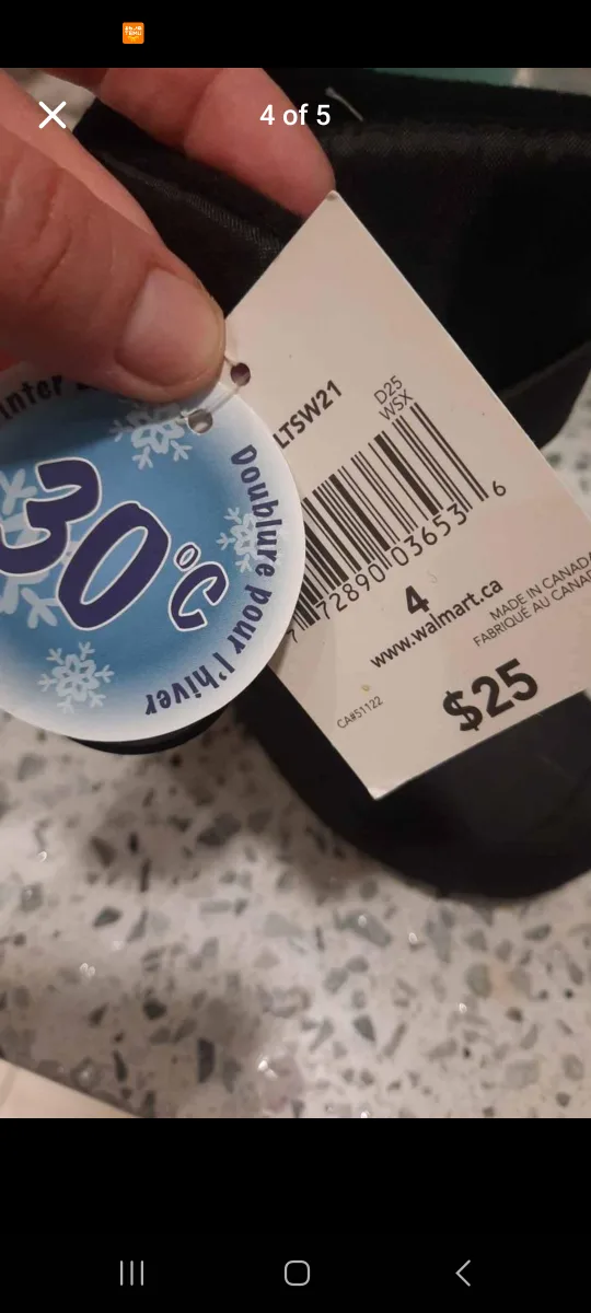 Size 4 Winter Boots - Waterproof & Warm! image indicator(4)