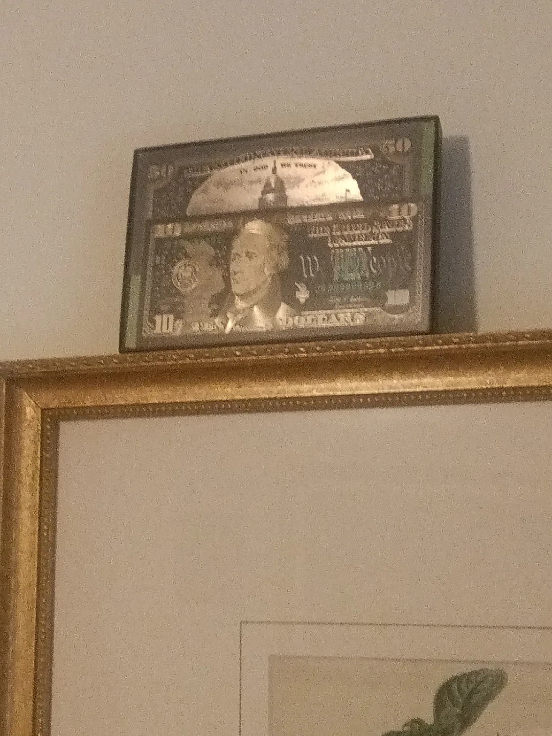 mini framed collection bills $50, $10 image indicator(3)