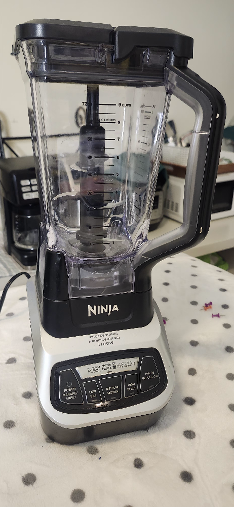 Ninja Professional 1100W Blender